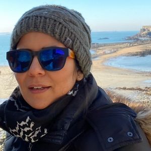 Meet your Posher, Daniela